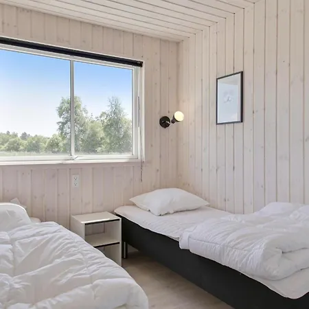 Holiday home Lovely In Idestrup With Wifi *