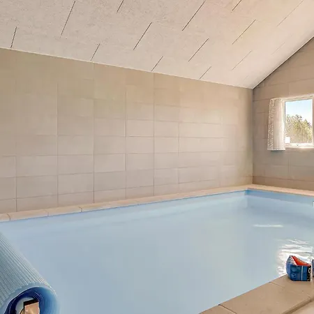Vakantiehuis Gezellige Woning In Idestrup Met Keuken