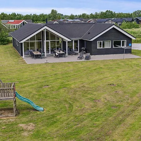 Lovely In Idestrup With Wifi Holiday home *